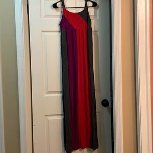 Maternity maxi dress from Liz Lange, size medium